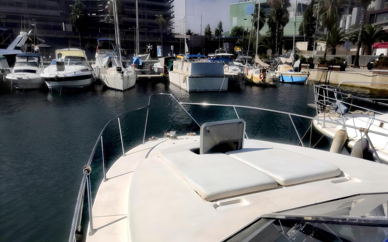 Cozy Private Two Rooms Yacht In Barcelona - Boat In Port Forum Sant Adrià de Besòs Exteriör bild